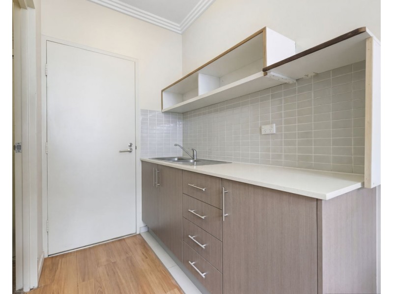 10 & 10a/6-10 Kippax Street, Greystanes NSW 2145