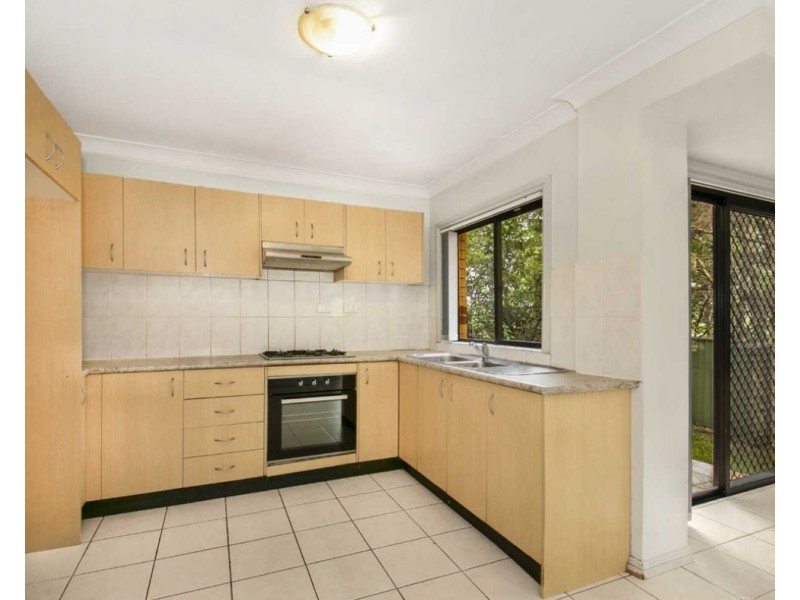 10/9-13 Valeria St, Toongabbie NSW 2146