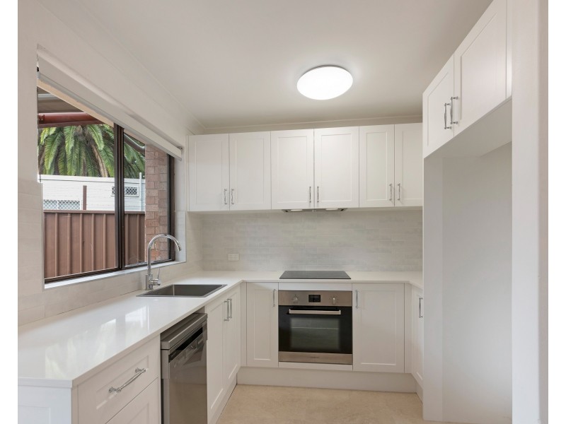 8/51-53 Carlisle St, Ingleburn NSW 2565