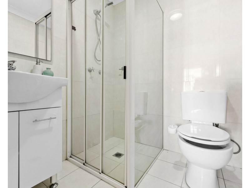 13/39 Earl Street, Merrylands NSW 2160