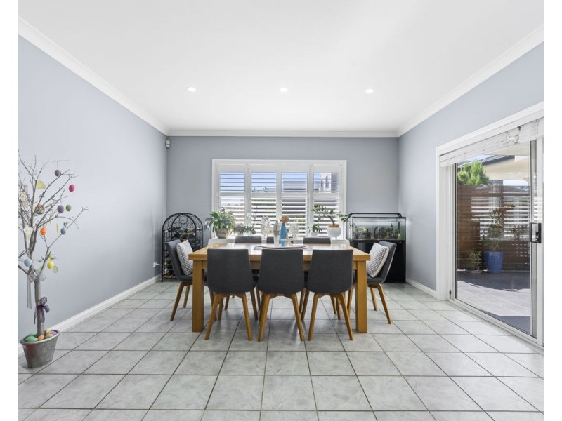 2/17 Mills Street, Merrylands NSW 2160