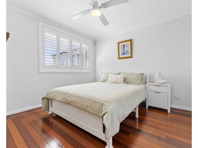 2/17 Mills Street, Merrylands NSW 2160