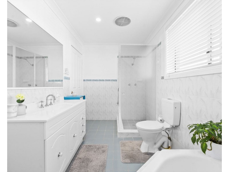 2/17 Mills Street, Merrylands NSW 2160