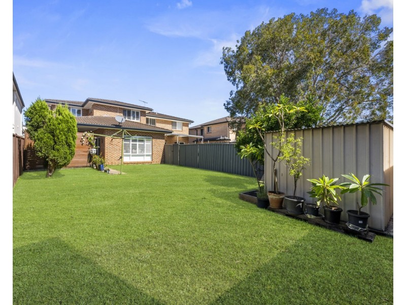 2/17 Mills Street, Merrylands NSW 2160