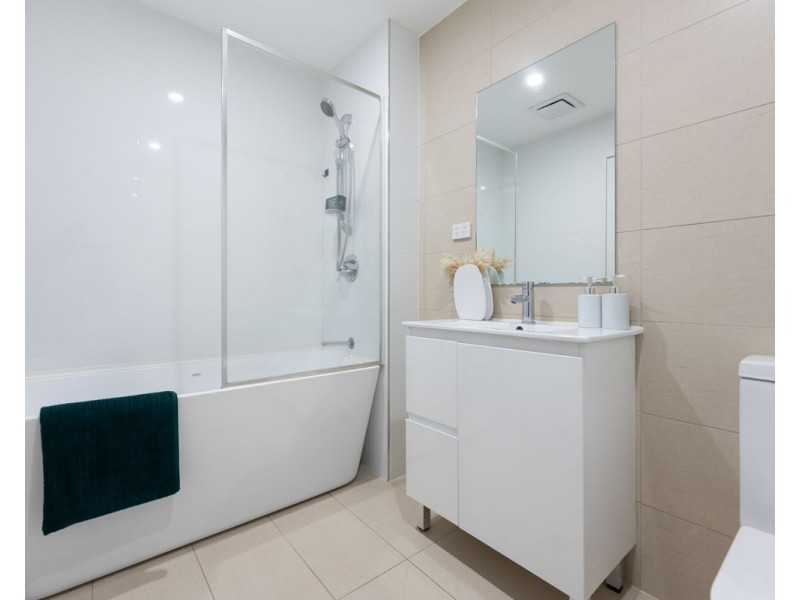 33/23 Paton Street, Merrylands NSW 2160