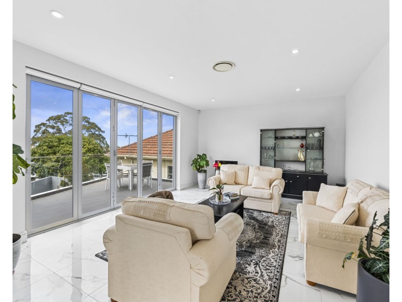 14 Mount Street, Constitution Hill NSW 2145