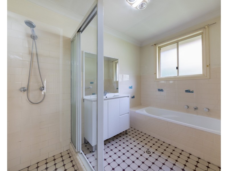 3/7 Rhonda St, Pendle Hill NSW 2145