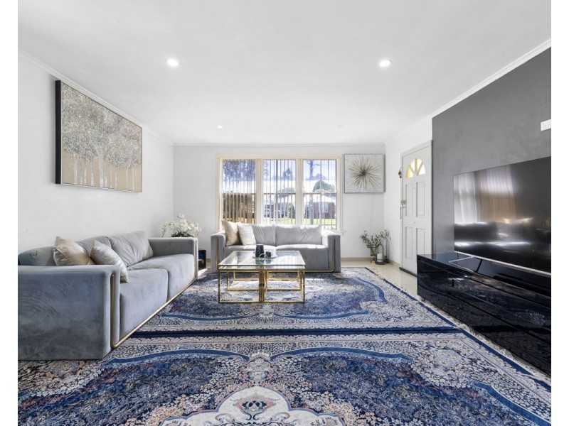 26 Crosby Crescent, Fairfield NSW 2165