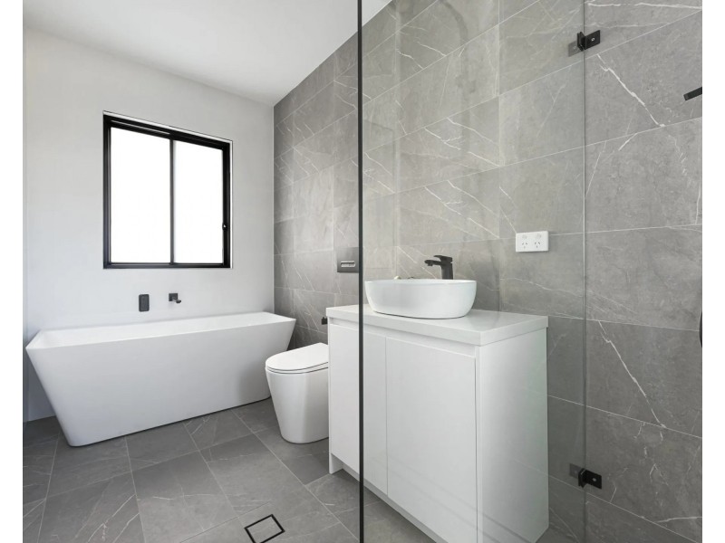 56 Grevillea Cr, Greystanes NSW 2145