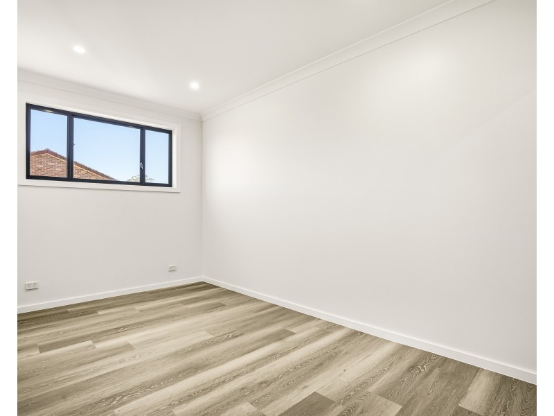 32A Greystanes Rd, Greystanes NSW 2145