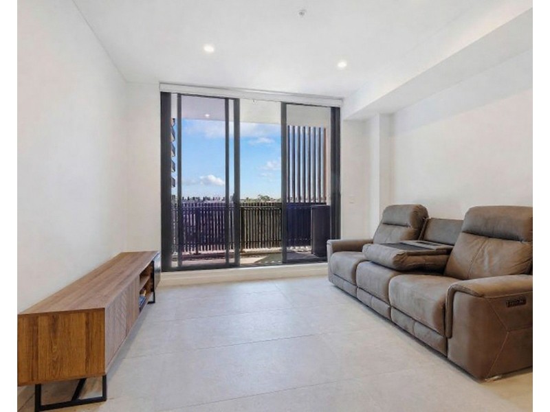 722/5 Gladstone St, Merrylands NSW 2160