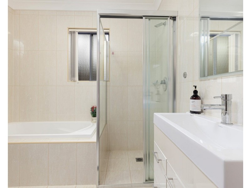 86C Hampden Rd, South Wentworthville NSW 2145