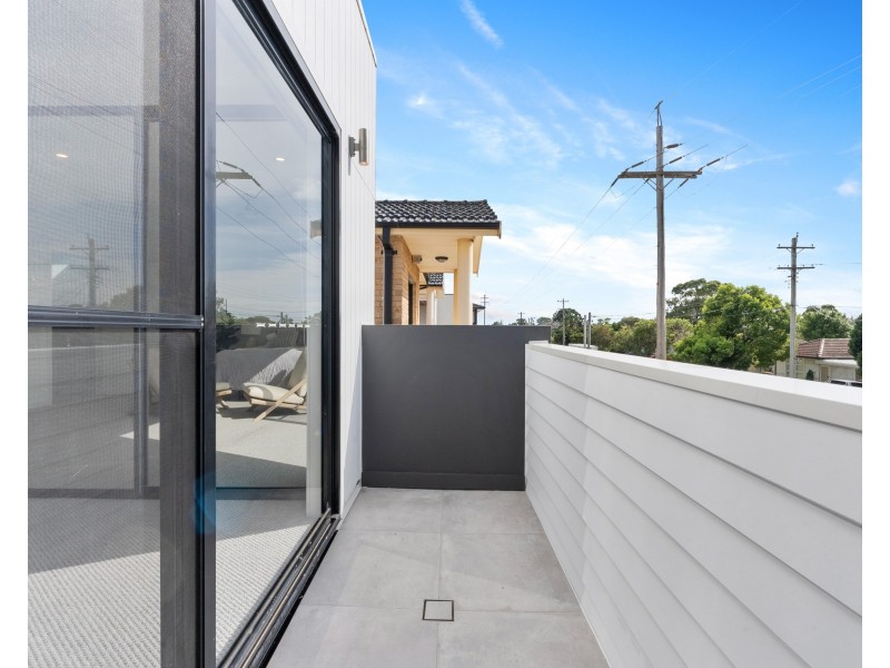 124 Robertson St, Guildford NSW 2161