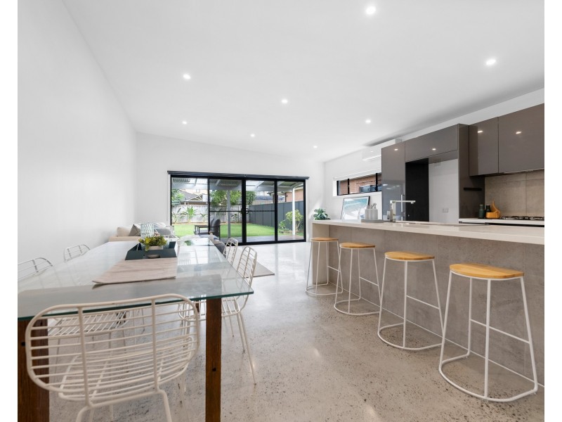 124 Robertson St, Guildford NSW 2161