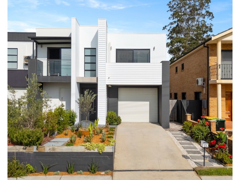 124 Robertson St, Guildford NSW 2161