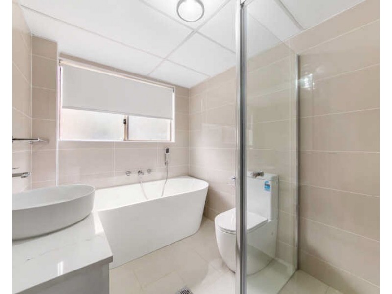 2/69 Oconnell St, North Parramatta NSW 2151