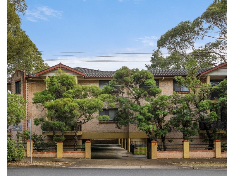 4/43-47 Newman St, Merrylands NSW 2160