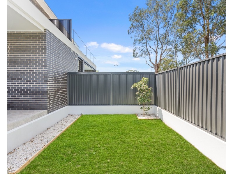 37 MacLeay St, Greystanes NSW 2145