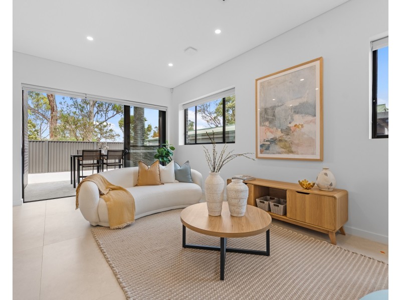 37 MacLeay St, Greystanes NSW 2145