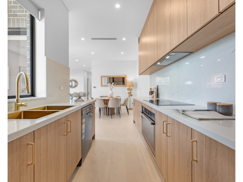 37 MacLeay St, Greystanes NSW 2145