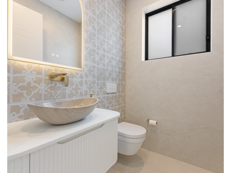37 MacLeay St, Greystanes NSW 2145
