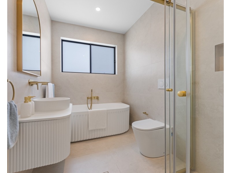 37 MacLeay St, Greystanes NSW 2145