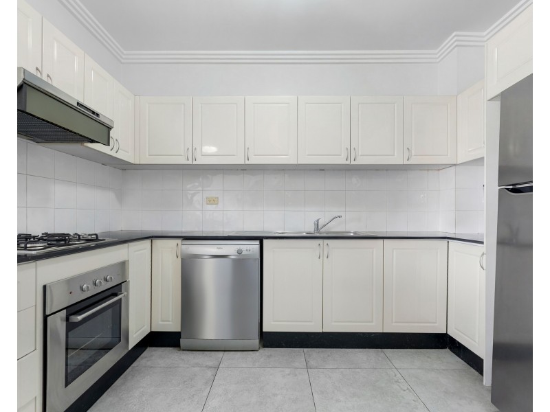 13/51 Cross St, Guildford NSW 2161