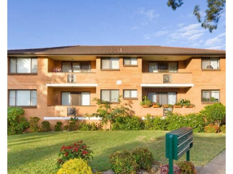 8/48 Sheffield St, Merrylands NSW 2160