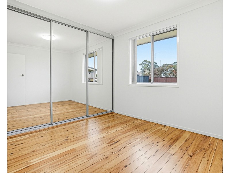 4 Yanda Pl, Greystanes NSW 2145