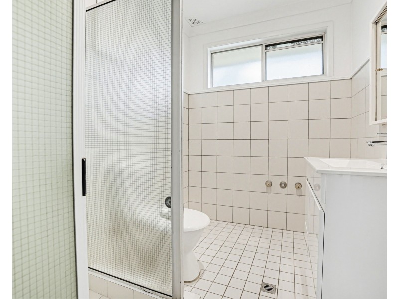 4 Yanda Pl, Greystanes NSW 2145