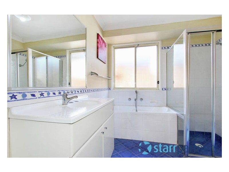 33 Karani Avenue, Guildford NSW 2161