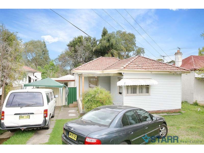 76 Hawksview Street, Guildford NSW 2161