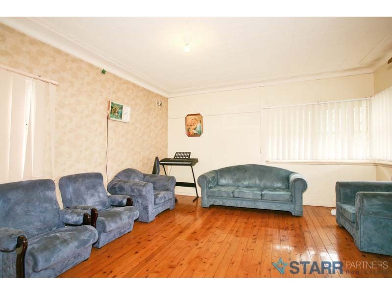 76 Hawksview Street, Guildford NSW 2161