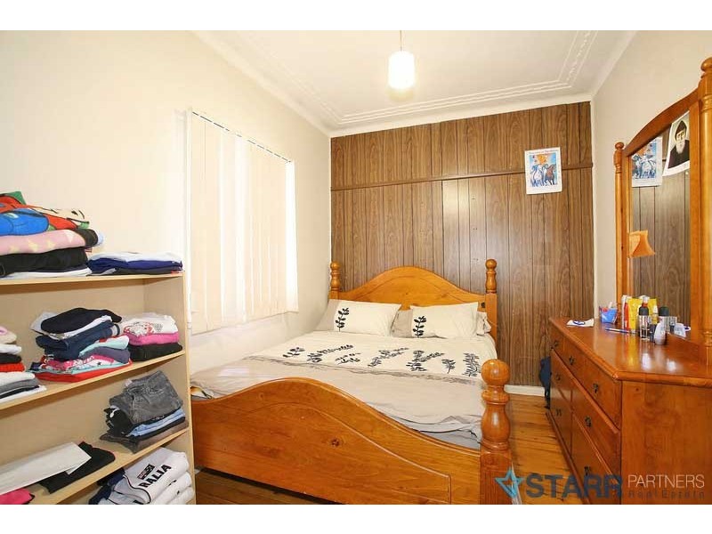 76 Hawksview Street, Guildford NSW 2161