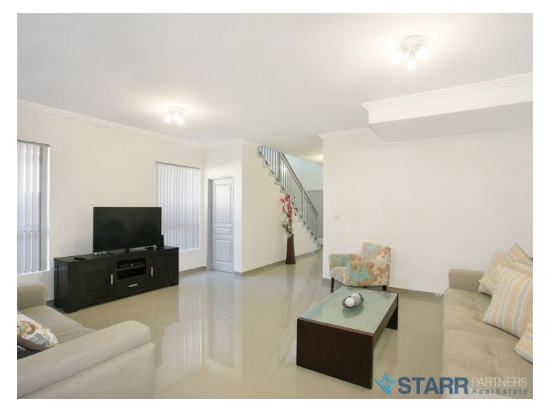 37 Centenary Road, Merrylands NSW 2160