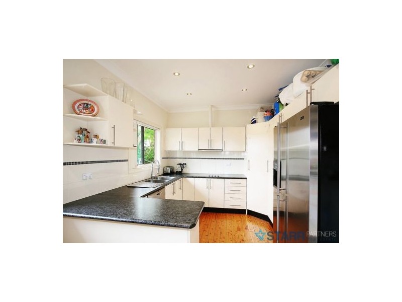 15a Albert Street, Guildford NSW 2161