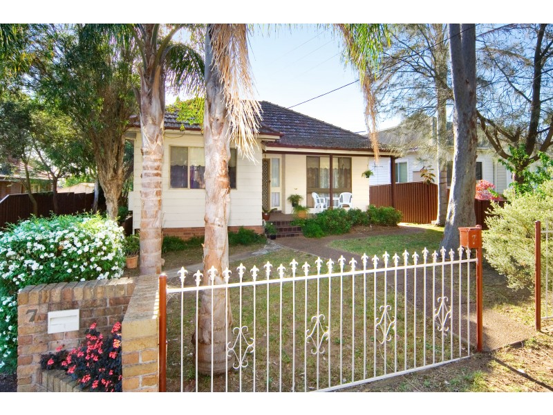 7 Princes Street, Guildford NSW 2161