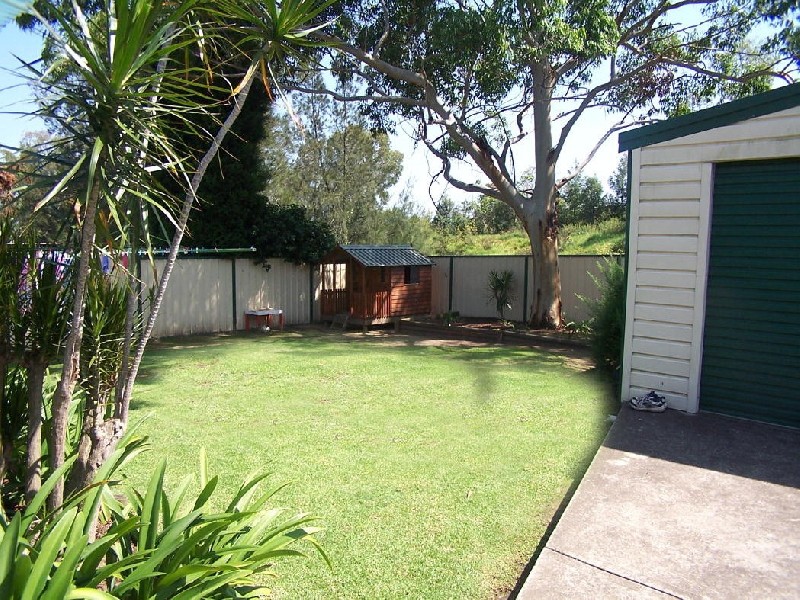 13 Cowra Street, Greystanes NSW 2145