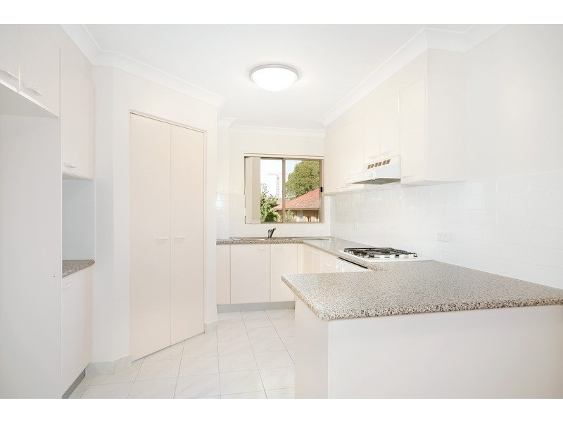 4/26 Manchester Street, Merrylands NSW 2160