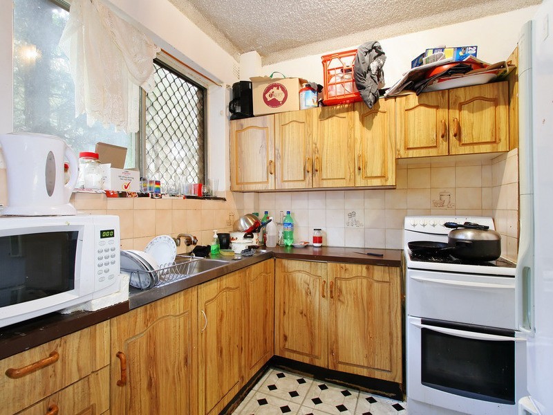 2/15 Oxford Street, Merrylands NSW 2160