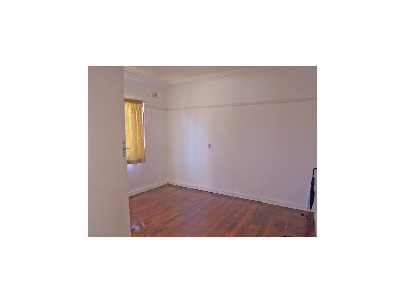 40 Windsor Road, Merrylands NSW 2160