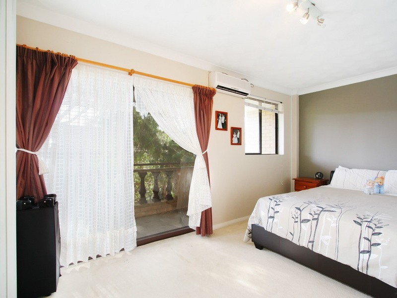 3/22-24 Paton Street, Merrylands NSW 2160