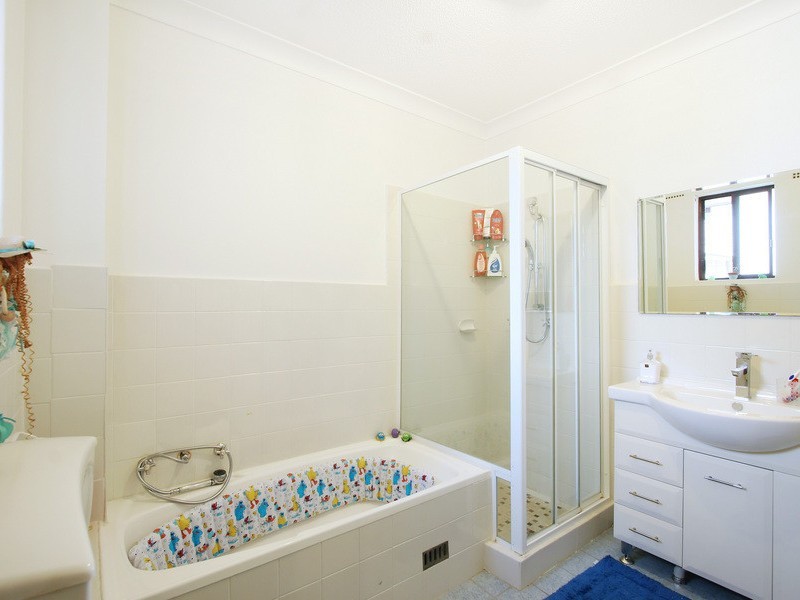 3/22-24 Paton Street, Merrylands NSW 2160