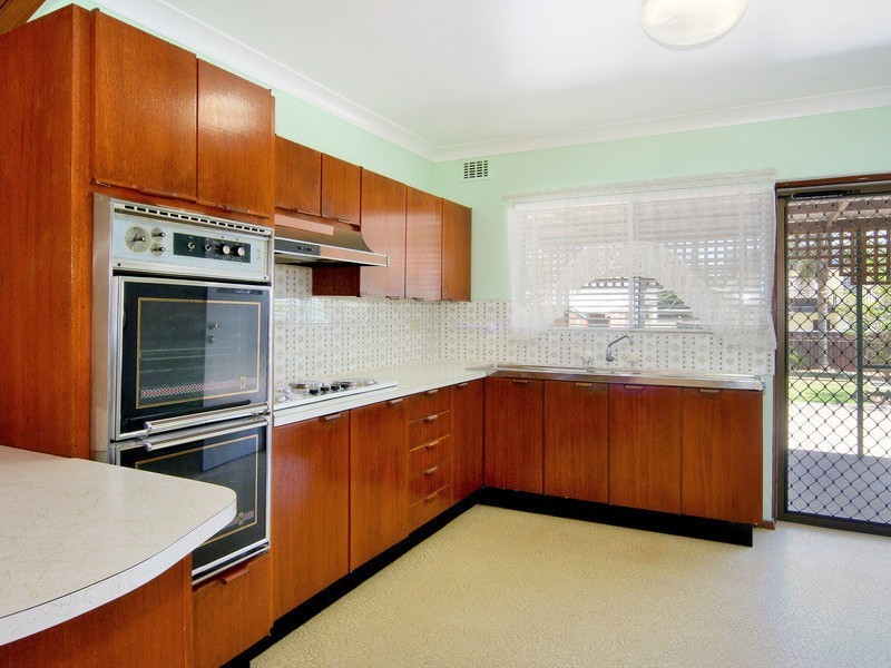 34 Grace Crescent, Merrylands NSW 2160