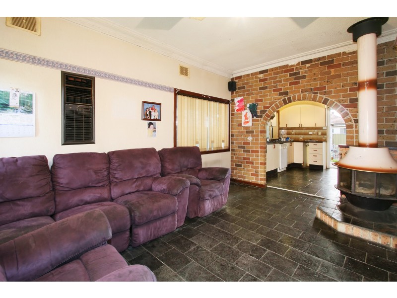 40 Arcadia Street, Merrylands NSW 2160