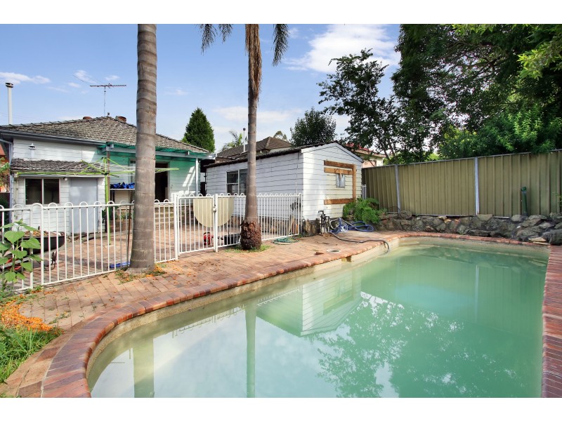 40 Arcadia Street, Merrylands NSW 2160