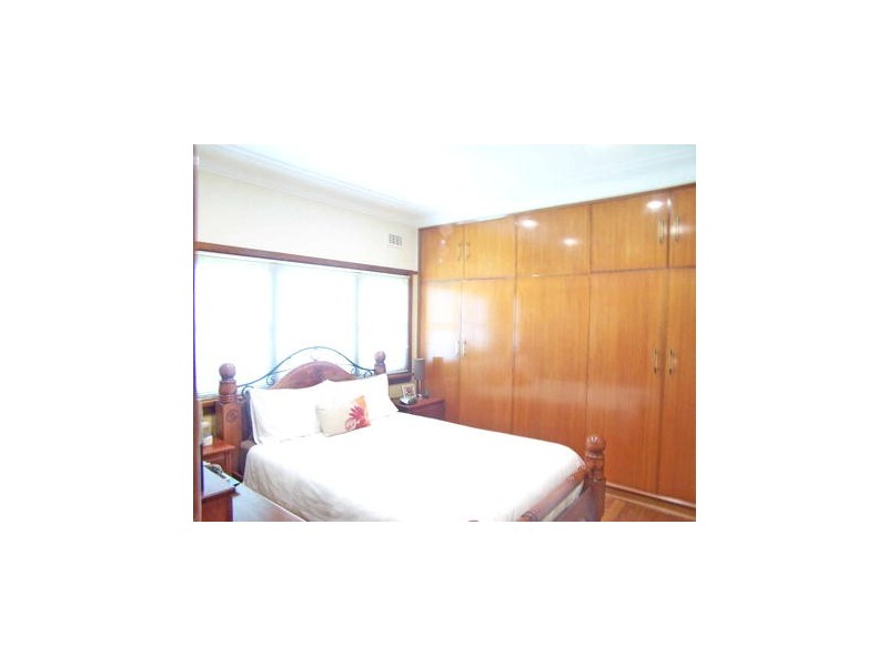 56 Edna Avenue, Merrylands NSW 2160