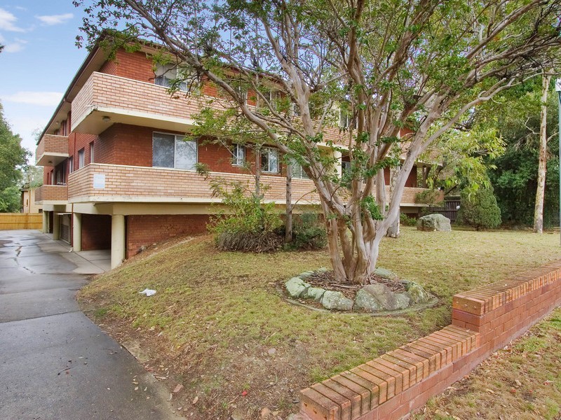2/52  Birmingham Street, Merrylands NSW 2160