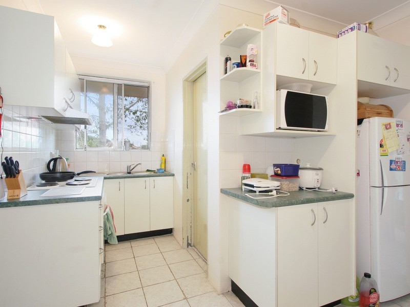 2/52  Birmingham Street, Merrylands NSW 2160