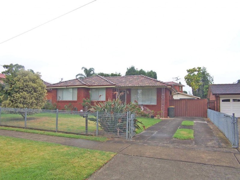 39 Braeside Road, Greystanes NSW 2145